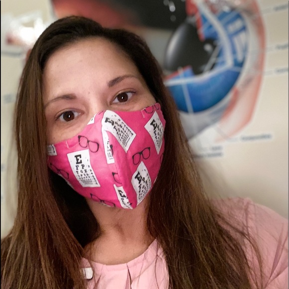 Meet your Posher, Sarah - Picture 3 of 8